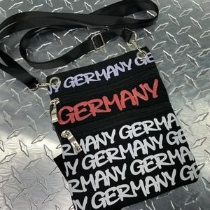 Zipper Purse Germany Graphic Geometric